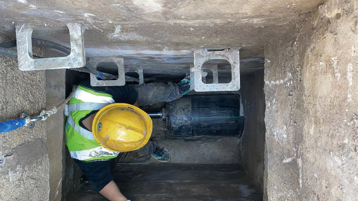 海伦HDPE短管内衬法